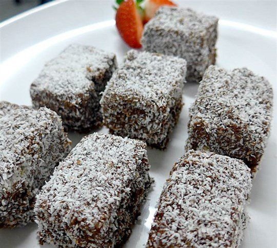 Traditional Lamingtons