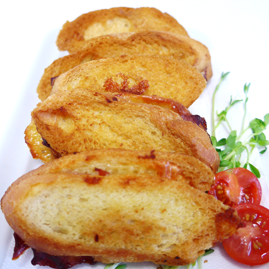 Buttery Mini Sundried Tomato, Pesto and Tasty Cheese Toasties