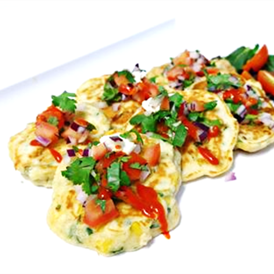 Zucchini and Corn Fritter with Salsa and Sour Cream (V)