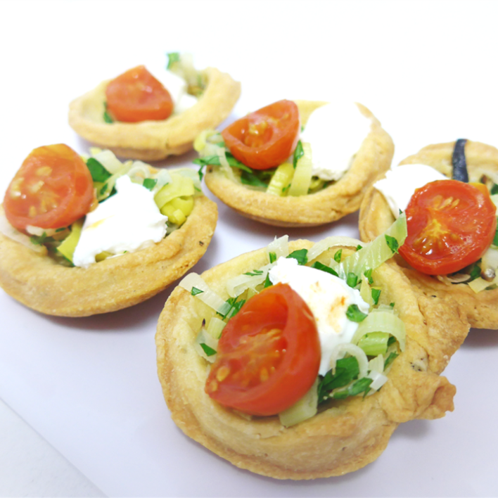 Cold sauteed leek tart tatin (V)