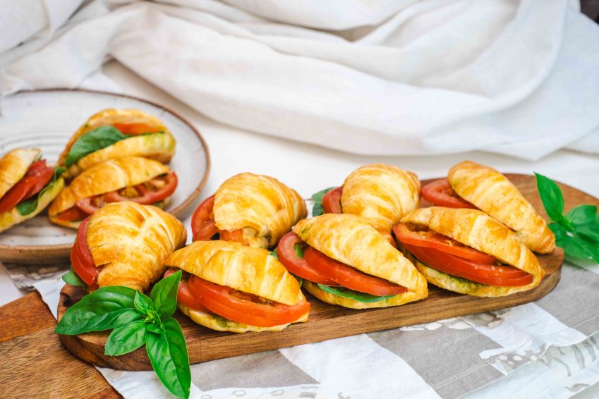 Pesto Croissant
