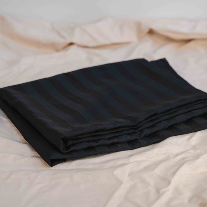 Black Trestle Tablecloths