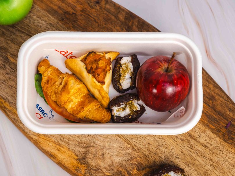 Pesto Croissant Tea Box
