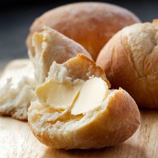 Buffet Sides - Gluten Free Roll - assorted dinner rolls with butter portions (GF)