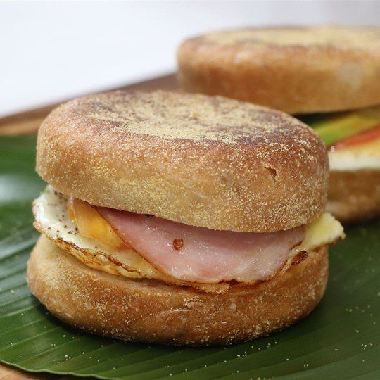 English Muffin - toasted filled with egg, bacon, cheese and tomato relish
