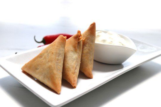 Indian Samosa with chipotle mayo  (VEGAN)