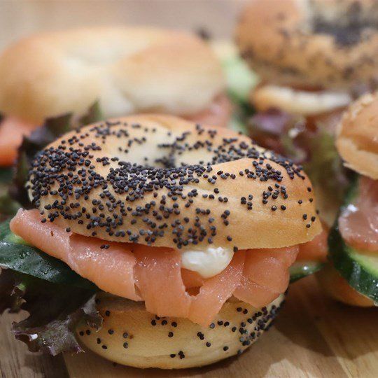 New York Mini Bagels - Smoked Salmon w Cream Cheese, Cucumber & Lettuce