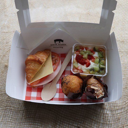 White Breakfast Box 2