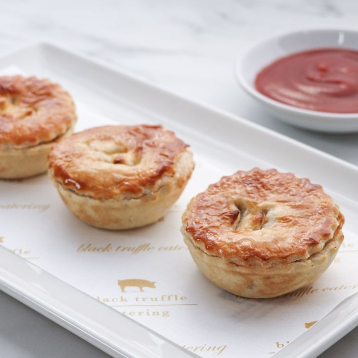 Gourmet Vegan Pies w Tomato Relish (VEGAN)