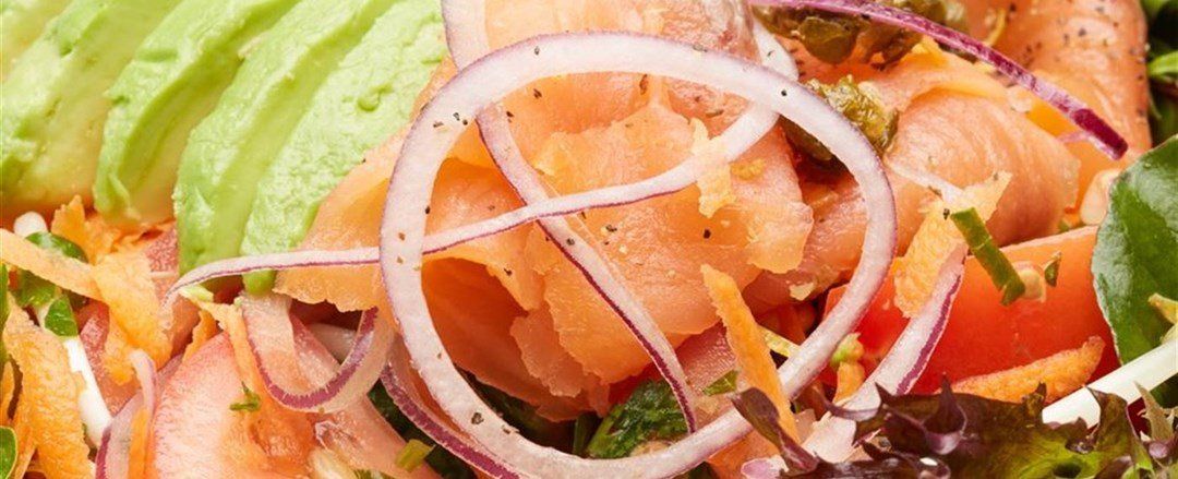 Smoked Salmon with Red Onion & Capers GF