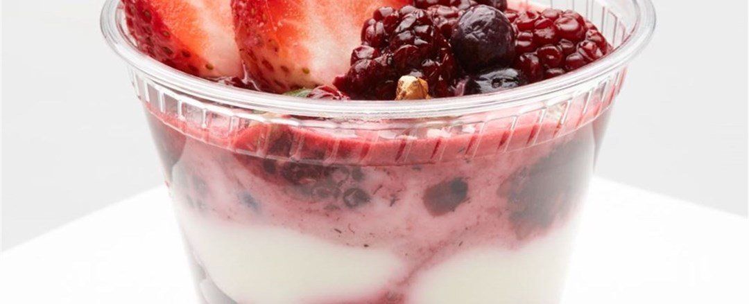 Yoghurt & Berries