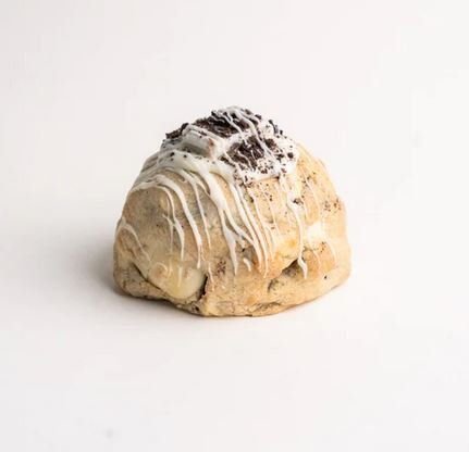 Cookies & Cream Loaded Cookie