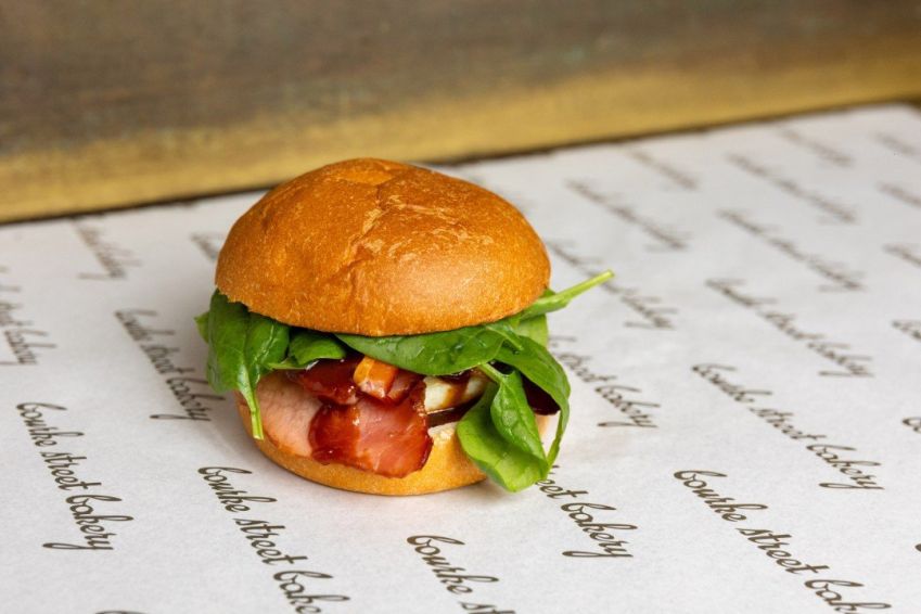 Bacon & Egg Roll
