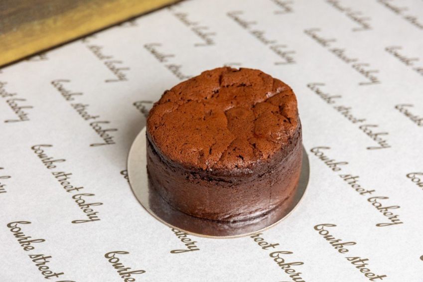 Small Chocolate Cake