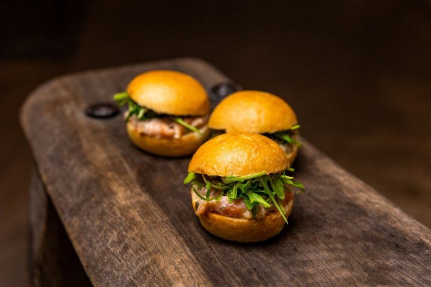 Smoked Salmon with Tomato Relish and Tartare Sauce Sliders (15 Pack)