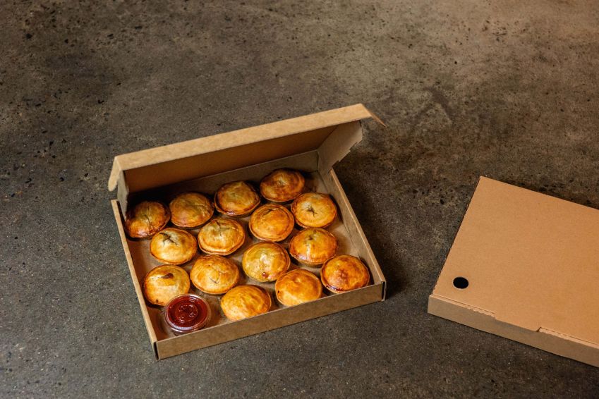 MINI Beef Pie (15 Pack)