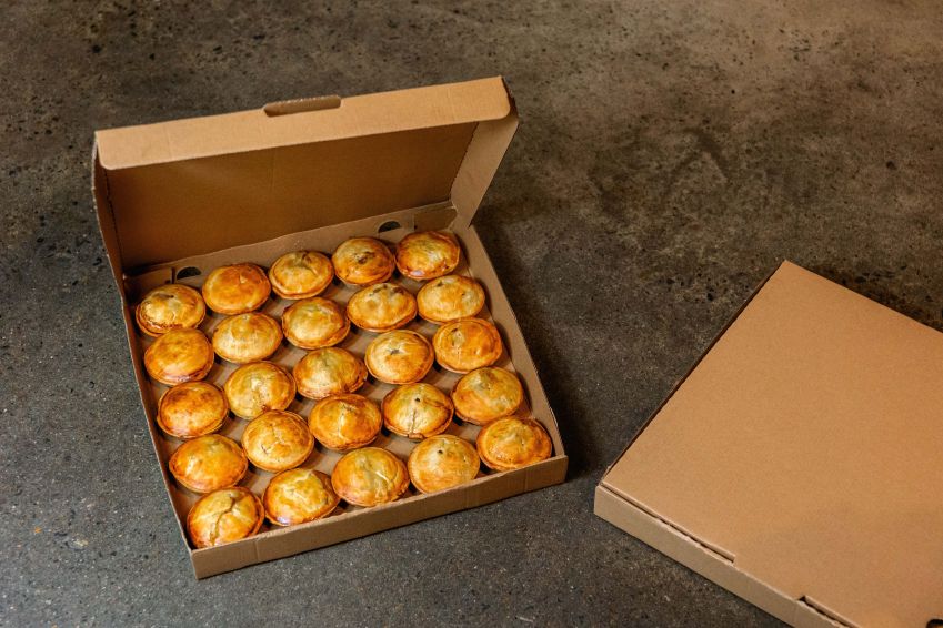 MINI Beef Pie (50 Pack)