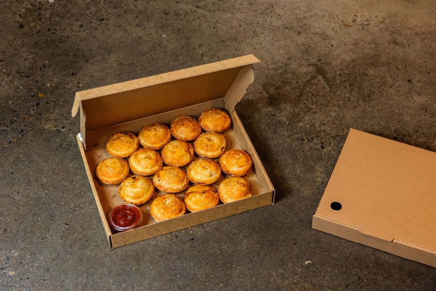 MINI Chicken, Sweet Potato, Pea and Lemon Pickle Pie (15 Pack)