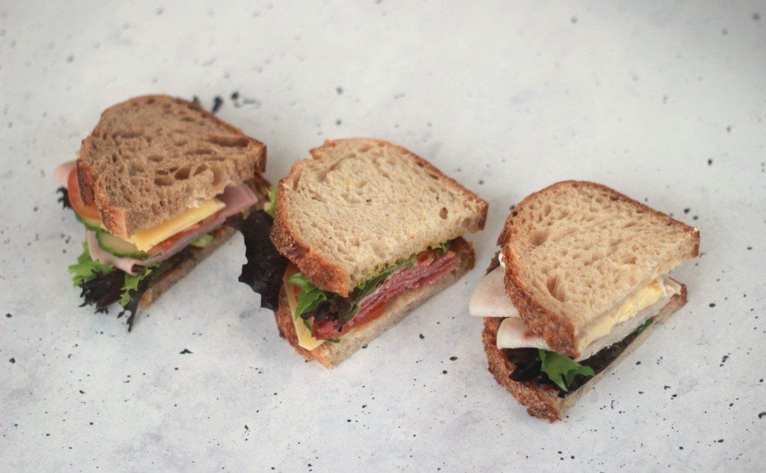 Brasserie sourdough collection, variety of fillings (DEL)