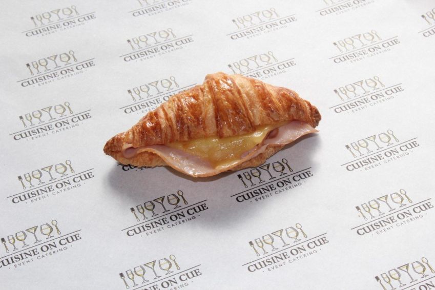 Honey ham, cheddar, relish petite croissant (DEL)