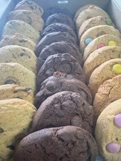 Cookie Box (26 Cookies)