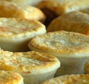 Hot Pastries Box - 28 items