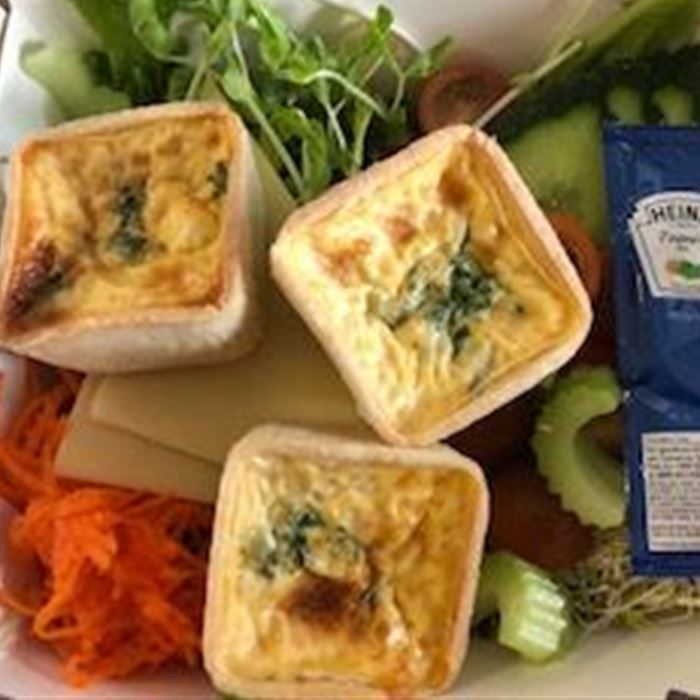 Gluten Free Quiche & Salad (Individual)