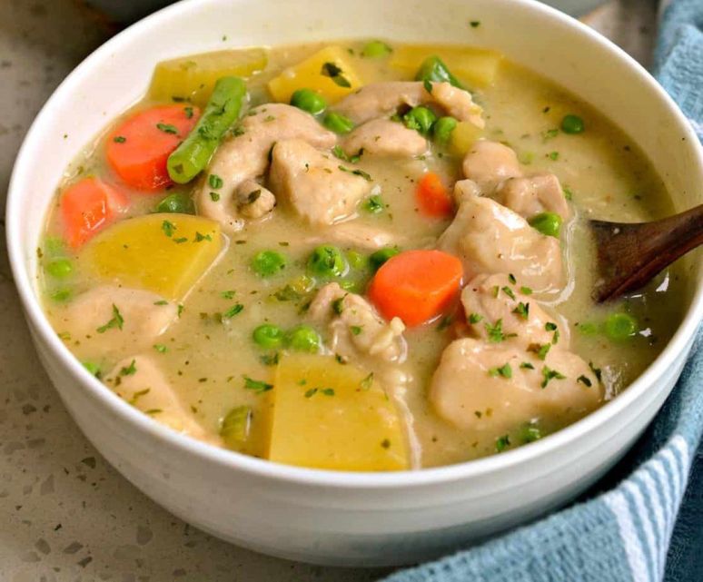 Walk 'n fork mini bowl - French Chicken Casserole