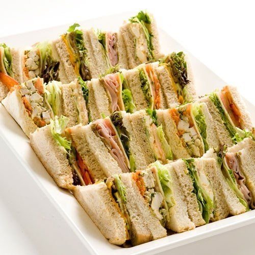 Gourmet Point Filled Sandwiches MEAT