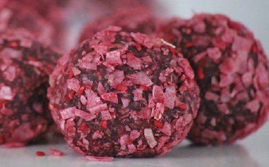 Adelia Raspberry, Beetroot & Cashew Protein Bites (GF) (VEGAN)