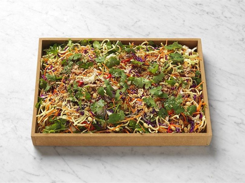 Medium boxed salads