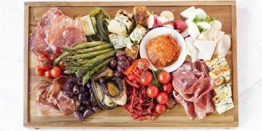 Gourmet Antipasto Platter - Selection of cured meats, roasted & marinated vegetables and dips, served with freshly cut bread & crackers