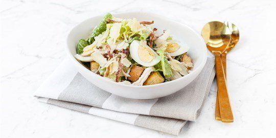 Caesar Salad (dressing cont. anchovies) - Med