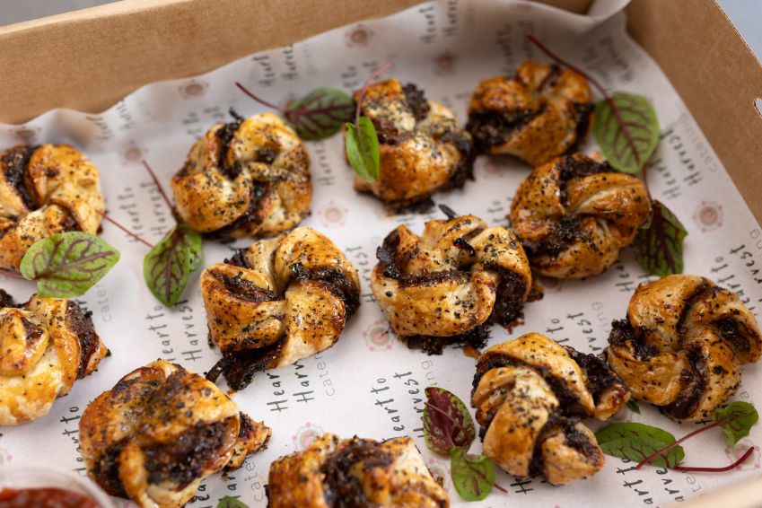 Caramelised Onion & Kangaroo Puffs