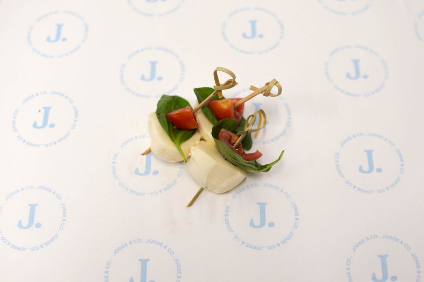 Cherry Tomato, Bocconcini, pesto, basil Bites