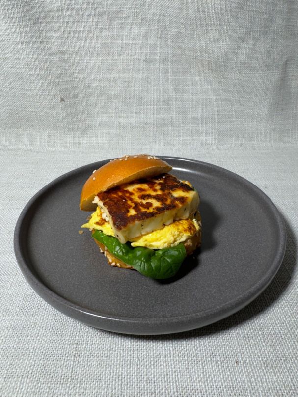 Halloumi, Spinach & Scrambled Egg Slider (15)