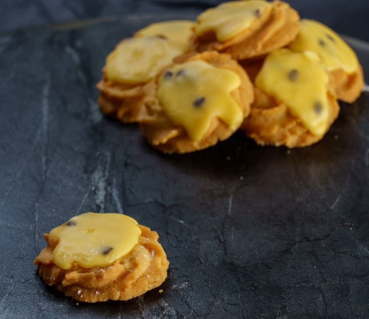 Passion fruit biscuit