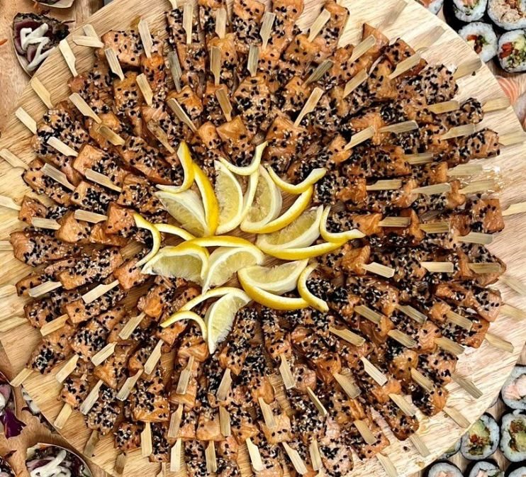 Teriyaki sesame salmon skewers