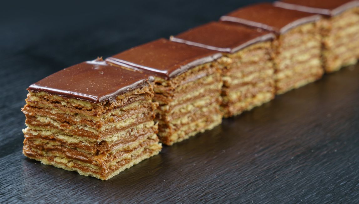 SUK Seven Layer Cake