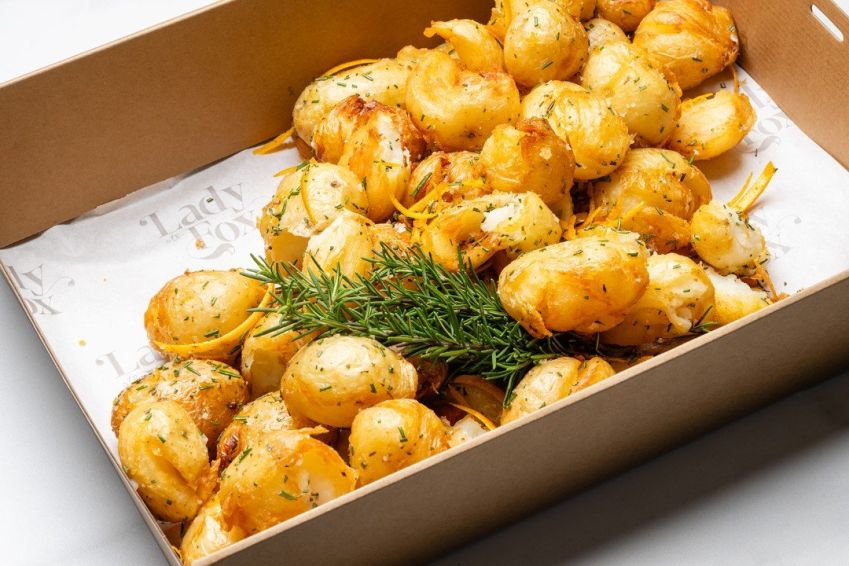 GOLDEN ROASTED BABY POTATOES