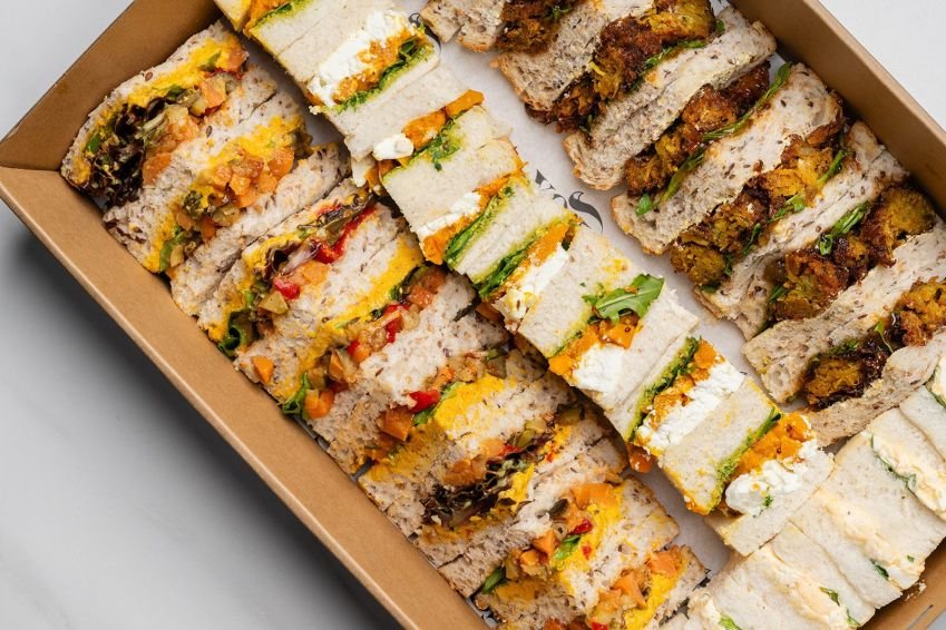 Vegetarian & Vegan' - Assorted Sandwich Box