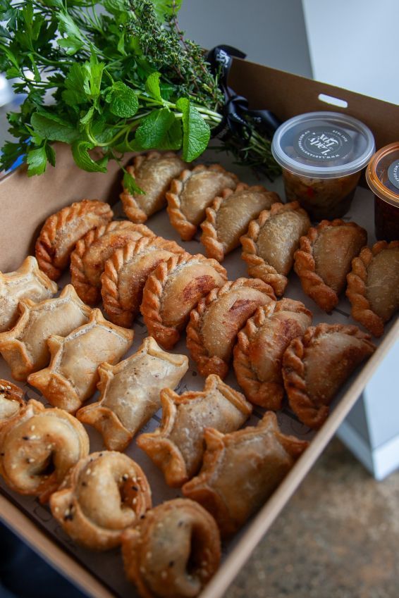 Empanada Box