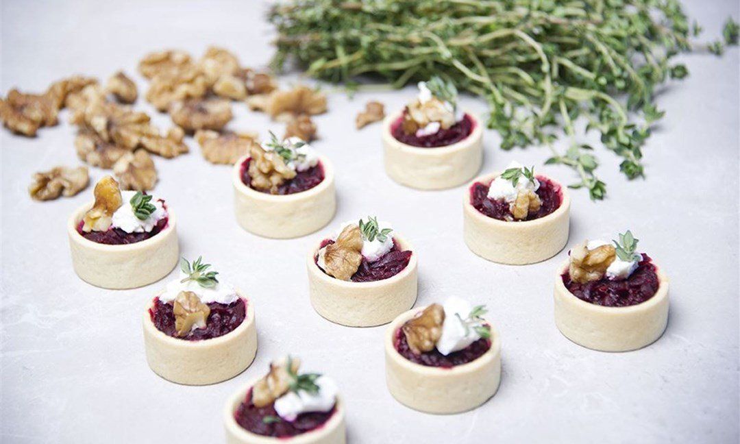 Spiced beetroot & goats cheese tart, toasted walnuts, fresh thyme (V) (G) (N)