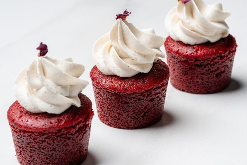 Red velvet petit four,  cinnamon cashew cream