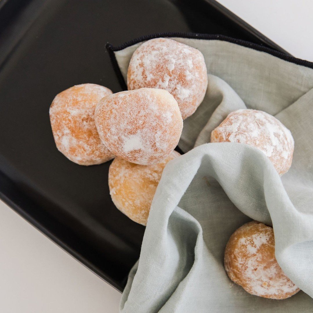 Assorted mini filled doughnuts v