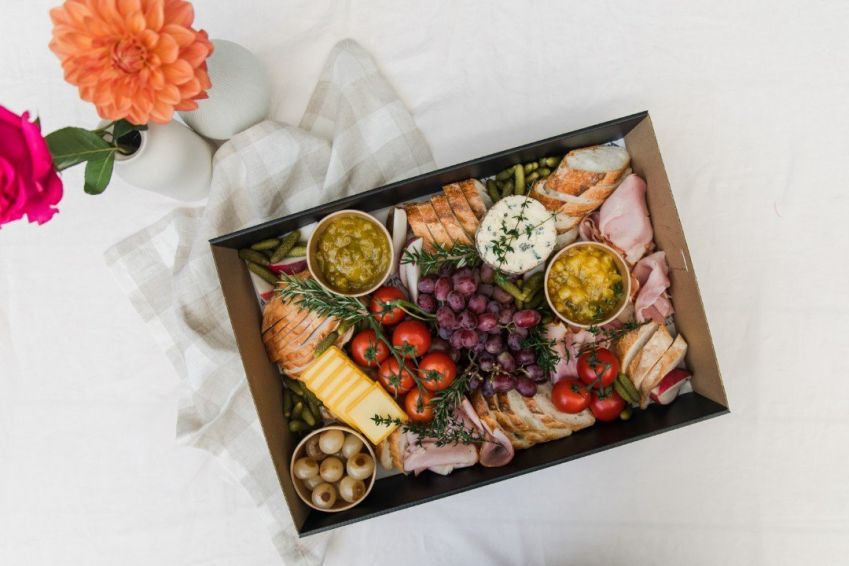 Ploughman's picnic platter