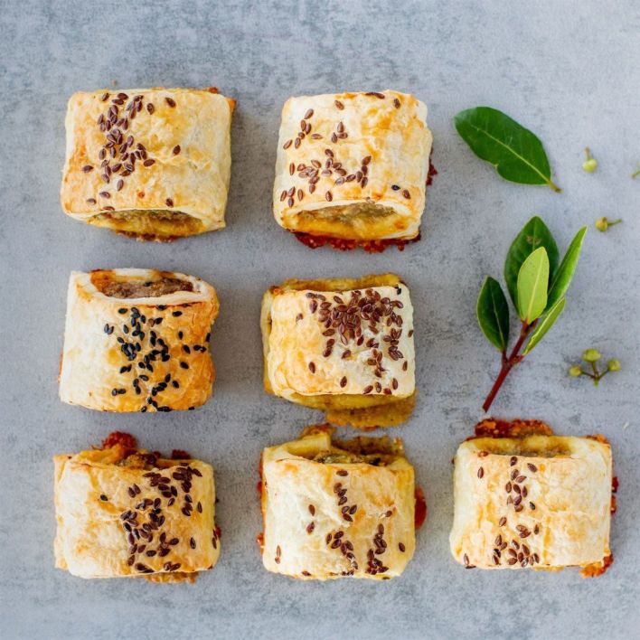 Savoury Pastry Box (Selection of 20 Pastries including Pies, Tarts & Sausage Rolls)