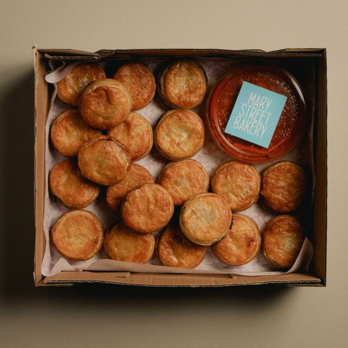 Mini Beef Pie Box 40p