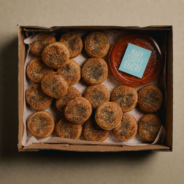Mini Vegetarian Pie Box 20p