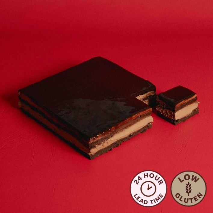 Chocolate Layers Cake Flourless WHOLE 
